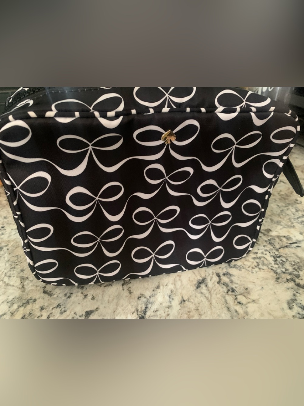kate spade Jae Elegant Bow Travel train cosmetic case